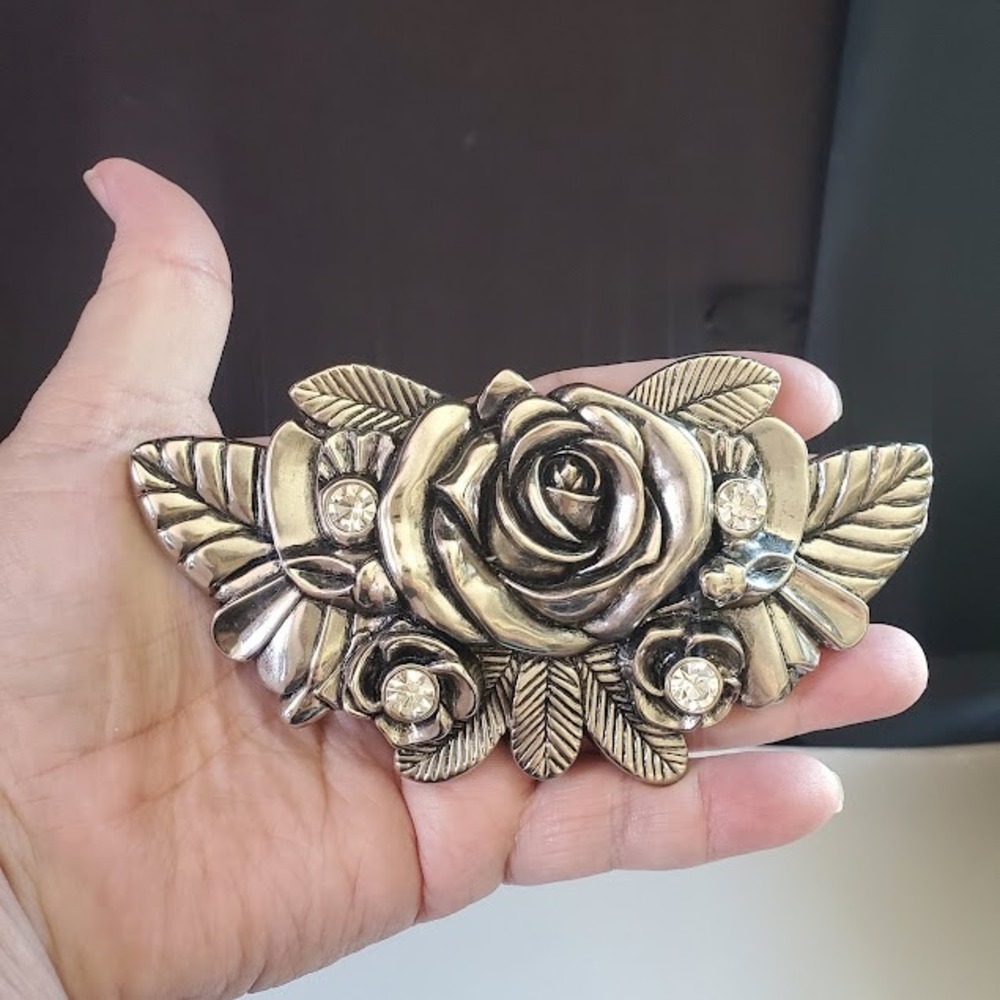 Washed Up Hollywood Silver Rose Belt Buckle Rhinestone Floral Wings Rocker Y2k
